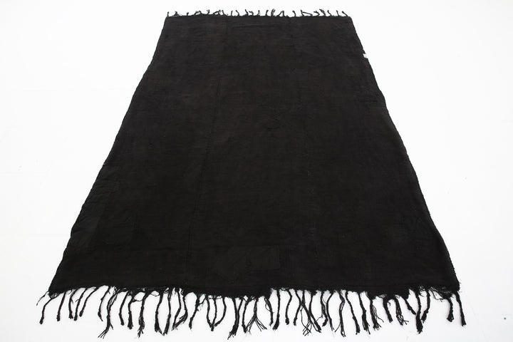 medium old black - 111A